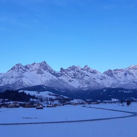 Haus Hirschbichler * Saalfelden